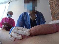 Avsugning, Sperma shot, Doktor, Blottande, Handjobb, Mellanrasig, Milf, Naken