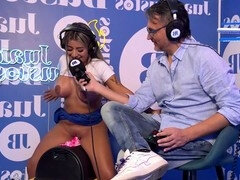 Amaterji, Rit na usta, Velika rit, Stroj prekleto, Samozadovoljevanje, Orgazem, Igrače