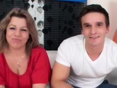 Cocu, Poilue, Hd, Lingerie, Mère que j'aimerais baiser