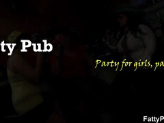 Bella grossa formosa, Culo grosso, Grassa, Hardcore, Matura, Mamma che vorrei scoparmi, Festa, Pubblico