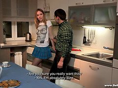 18 años, Rubia, Novio, Sexo duro, Hd, Cocina, Calcetines, Tetas