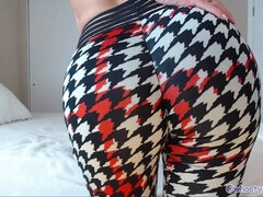 Mature Lady's Solo Toy Play Ignites Sensual Heat