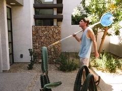 Bikinit, Suihinotto, Rankka, Hieronta, Äiti, Uima allas, Pillu, Tissit