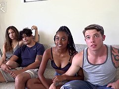 Gros cul, Grosse bite, Sucer une bite, Gorge profonde, Hd, Interracial, Muscle, Adolescente