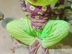 Amatør, Brunette, Cougar, Par, Hårete, Hjemmelaget, Inder, Pissing