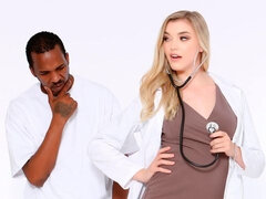 Anal, Blonde, Sucer une bite, Double pénétration, Branlette thaïlandaise, Interracial, Mère que j'aimerais baiser, Plan cul à trois