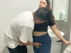 18 χρονον, Ασιάτης, Μεγάλος κώλος, Ώριμη γυναίκα, Δημόσιο, Μουνί, Καλσόν, Έφηβος