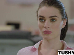 eighteen yr old Lana Rhoades gets Big Dick