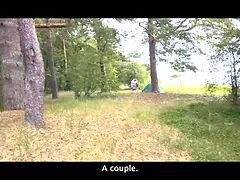 Imbrogliare, All'aperto, Punto di vista pov, Rossa, Sedotta, Rasata, Magra, Ragazza