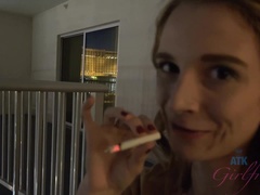 Amatéri, Zadok, Priateľka, Nohavičky, Piercing, Pička, Sukne, Fajčenie