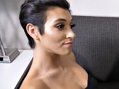 Anal, Anilíngua, Bebê, Boquete, Travestis, Fetiche por pé, Meia calça, Vibrador