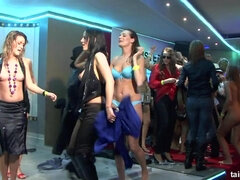 Traseiro, Bundão, Clube, Jato de porra, Hardcore, Xoxota, Adolescente, Tetas