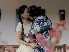 Leie, Grosse titten, Braunhaarige, Erotisch, Indisch, Küssen