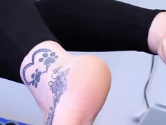 Bbw, Brunetka, Femdom, Fetiš, Fetiš nôh, Masáž, Otrok, Ponožky