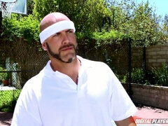 Tennis playing blonde Natalia Starr makes her coach horny