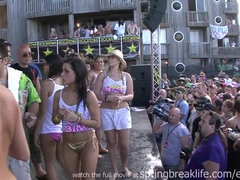 Spring Break Wet T Contest public flashing