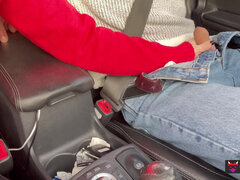 Amaterji, Avto, Zunanji izliv, Dekle drka tiča, Italijanka, Milf, V javnosti