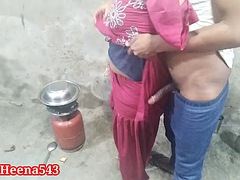 Desi Heenas first sex with her boyfriend in the kitchen - clear Hindi audio