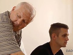 フェラチオ, 捕まる, 爸, チン, 祖父, Hd, オナニー, ティーン