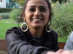 Amatööri, Isot tissit, Rintava, Rankka, Latinankieli, Luonnolliset tissit, Ulkona, Tissit