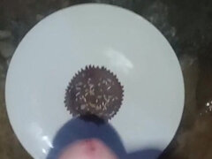 Amatør, Asiat, Buttet, Sædskud, Far, Håndjob, Onani, Solo