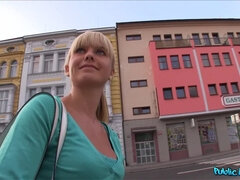 Amaterji, Avto, Dekle drka tiča, Denar, Zunaj, V javnosti, Muco, Šolarka