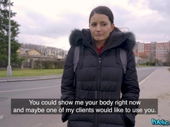 Saappaat, Ruskeahiuksinen, Tsekki, Naamallinen, Käsihoito, Julkinen, Tatuointi, Tissit