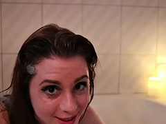 Amatööri, Bikinit, Äiti jota haluaisin panna, Suihku, Soolo, Tissit