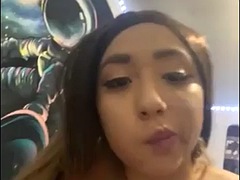 SLIM THICK LATINA SQUIRTER WITH BIG BOOTY MASTURBATION