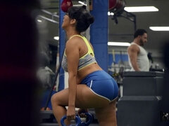 Amatör, Amerikansk, Stora tuttar, Svart, Doggystyle, Gym, Latina, Pov