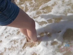 Amateur, Plage, Bikini, Doigter, Petite amie, Piercing, Pov, Nénés