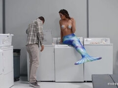 Are Mermaids w Washable Fish Parts Hot?! Scott says Yes.