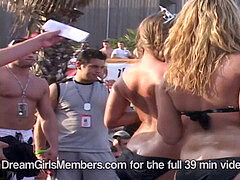 college Girls Get Naked On Stage In Wild Spring Break contest