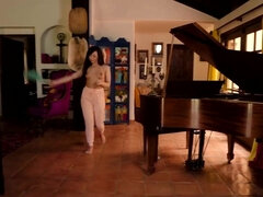 Twistys - Lesbians Tommy King & Angel Youngs Take Turns Licking Each Other's Pussy Out In Nature - Angel youngs