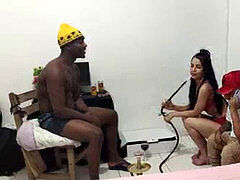 Amateur, Noire, Sucer une bite, Brunette brune, Couple, Faciale, Enceinte, Adolescente