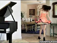 Mamada, Morena, Peludo, Sexo duro, Lamidas, Puta