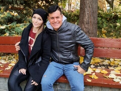 Stor stjärt, Stor kuk, Stora tuttar, Brunett, Doggystyle, Mager, Tonåring, Tuttar