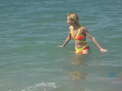 Playa, Bikini, Rubia, Pequeña, Coño, Flaco, Calientapollas, Tetas