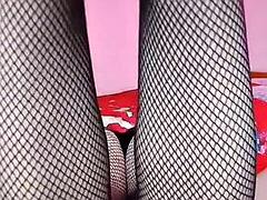 White Body Wonder: Mesmerizing Moves of a Crossdressing Star
