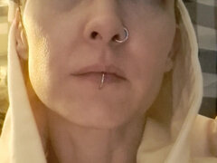 Amatoriale, Fetish, Piccola, Piercing, Solo, Tatuaggi, Strano