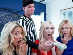 Enthousiasteling, Blond, Pijpbeurt, Hondjeshouding, Natuurlijke tieten, Mager, Tiener, Tieten likken