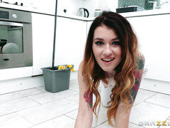 Κουζίνα, Υπηρέτρια, Φυσικά βυζιά, Πολωνός, Κοκκινομάλα, Ελαφρύ, Τατουάζ, Βυζιά