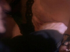 Szőke, Ondó fröcskölés, Arcra élvezés, Tetkó