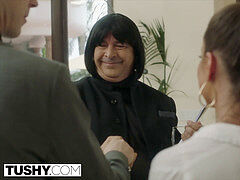 레즈비언, 항문을 햝는 행위