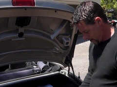 Velký zadek, Roztomilá, Dávení penisem, Vlasaté, Hd, Bradavky, Teenka, Kozičky