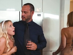 Stora tuttar, Blondin, Otrohet, Hd, Lesbisk, Slick, Milf, Tatuering