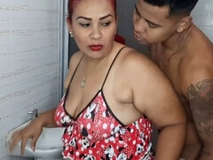 Amateur, Asiático, Cuarto de baño, Morena, Latina, Madres para coger, Mamá, Pelirrojo