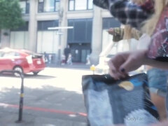 Velký zadek, Velké kozy, Blondýna, Kuřba, Stříkání spermatu, Honění, Hd, Švédská rojka