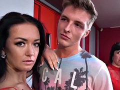 Rogonosec, Evropska, Girlfriend, Orgija, Zabava, Prvoosebno snemanje seksa, Obrito