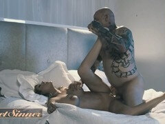 Sinful delight - stunning dominatrix Lexi Stone seduces Derrick Pierce with pleasure